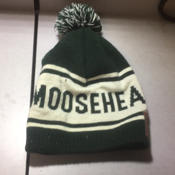MooseHead Winter Tuque - Picture 3 of 3